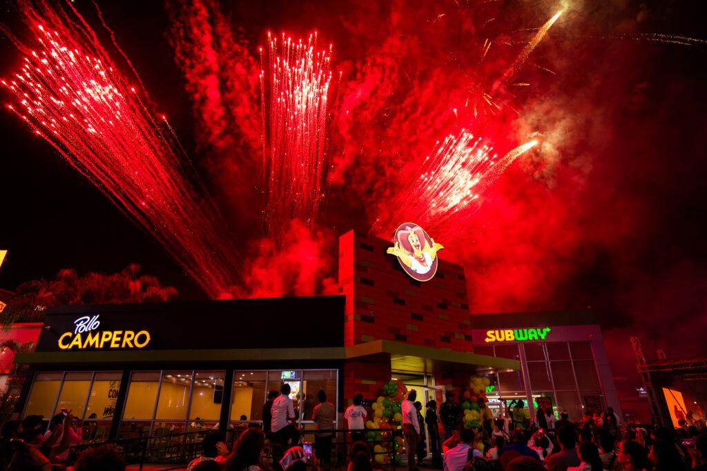 Reapertura del restaurante Pollo Campero en Boulevard Juan Pablo II de Tegucigalpa